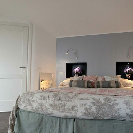 Il Borgo Di Genova Hotel ภายนอก รูปภาพ